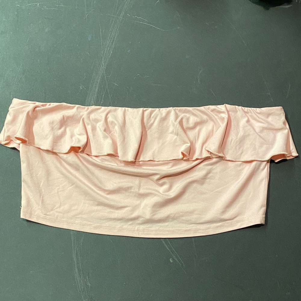 Strapless Ruffle Top in Light Pink